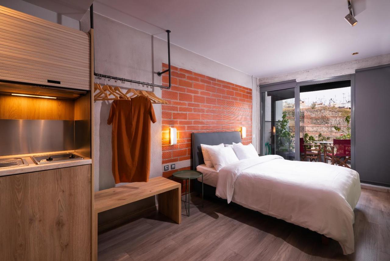Urban Donkey Apartment เทสซาโลนิกิ ภายนอก รูปภาพ