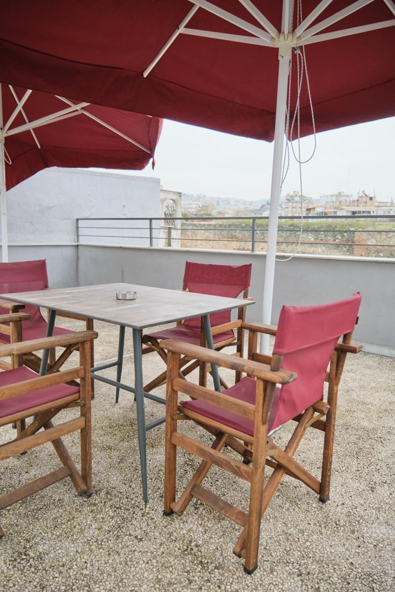 Urban Donkey Apartment เทสซาโลนิกิ ภายนอก รูปภาพ