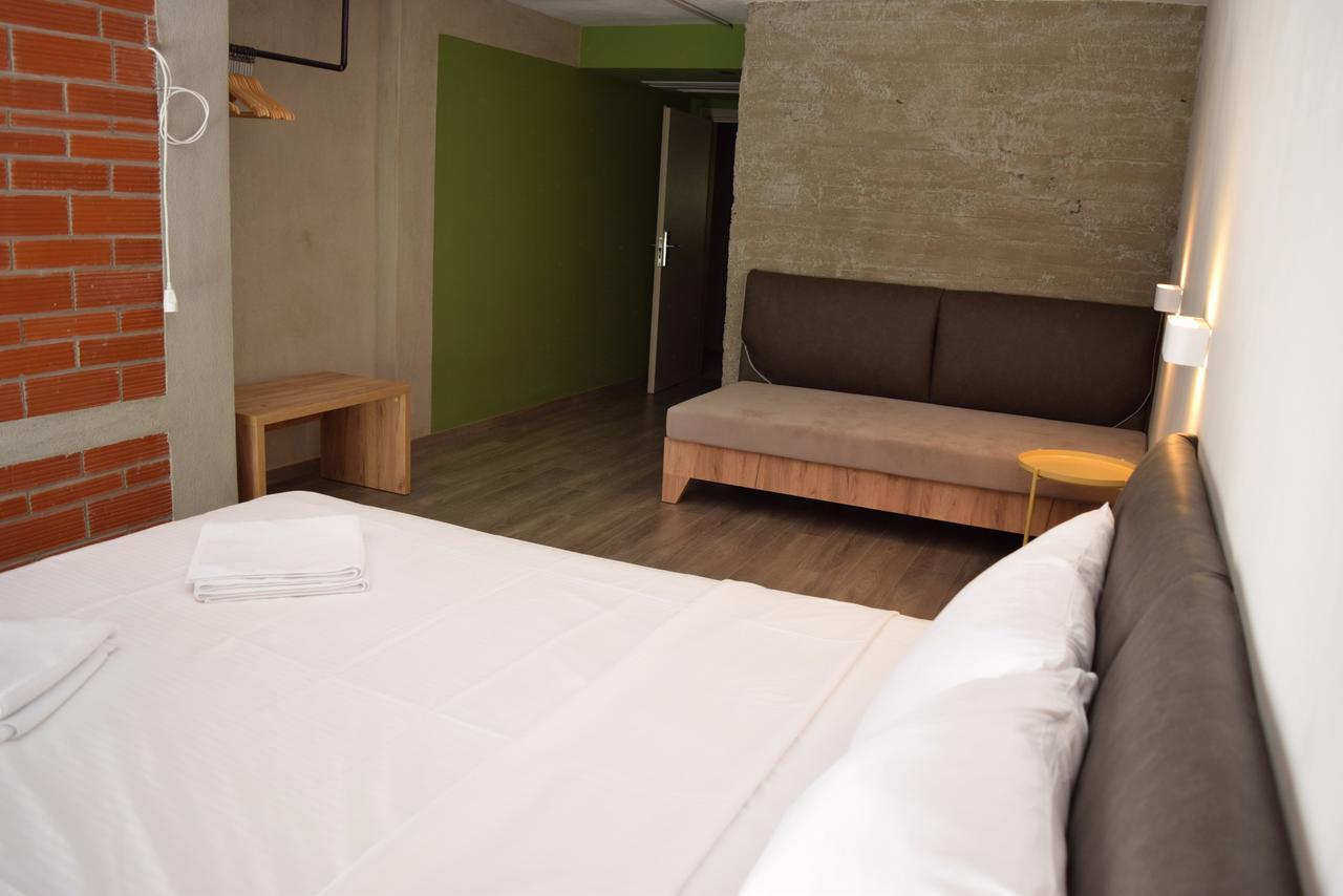Urban Donkey Apartment เทสซาโลนิกิ ภายนอก รูปภาพ