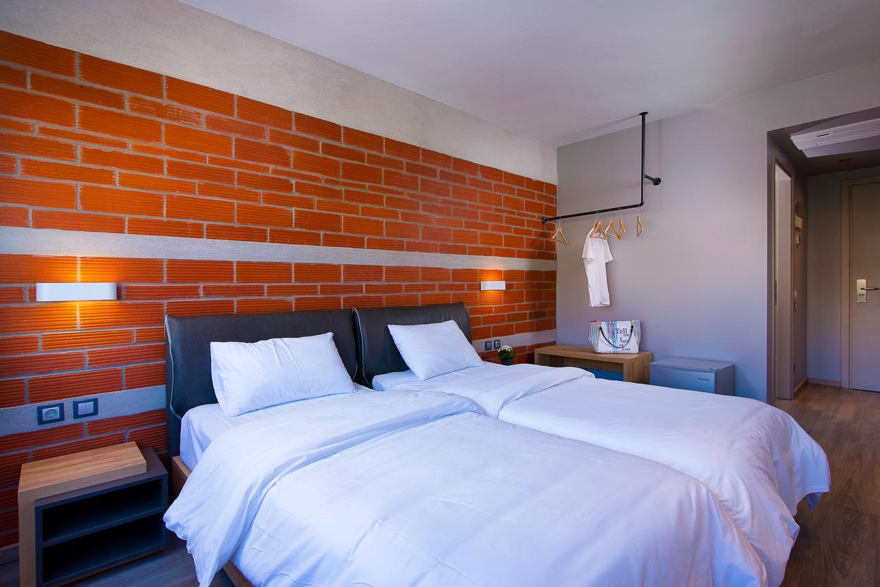 Urban Donkey Apartment เทสซาโลนิกิ ภายนอก รูปภาพ