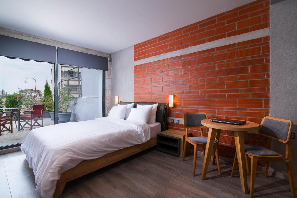 Urban Donkey Apartment เทสซาโลนิกิ ภายนอก รูปภาพ